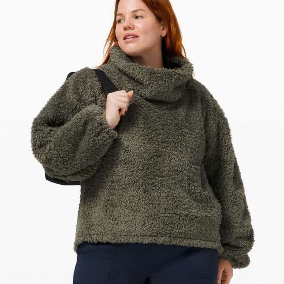 Lulu Lemon Sherpa Pullover Sweater - Picture 3 of 8
